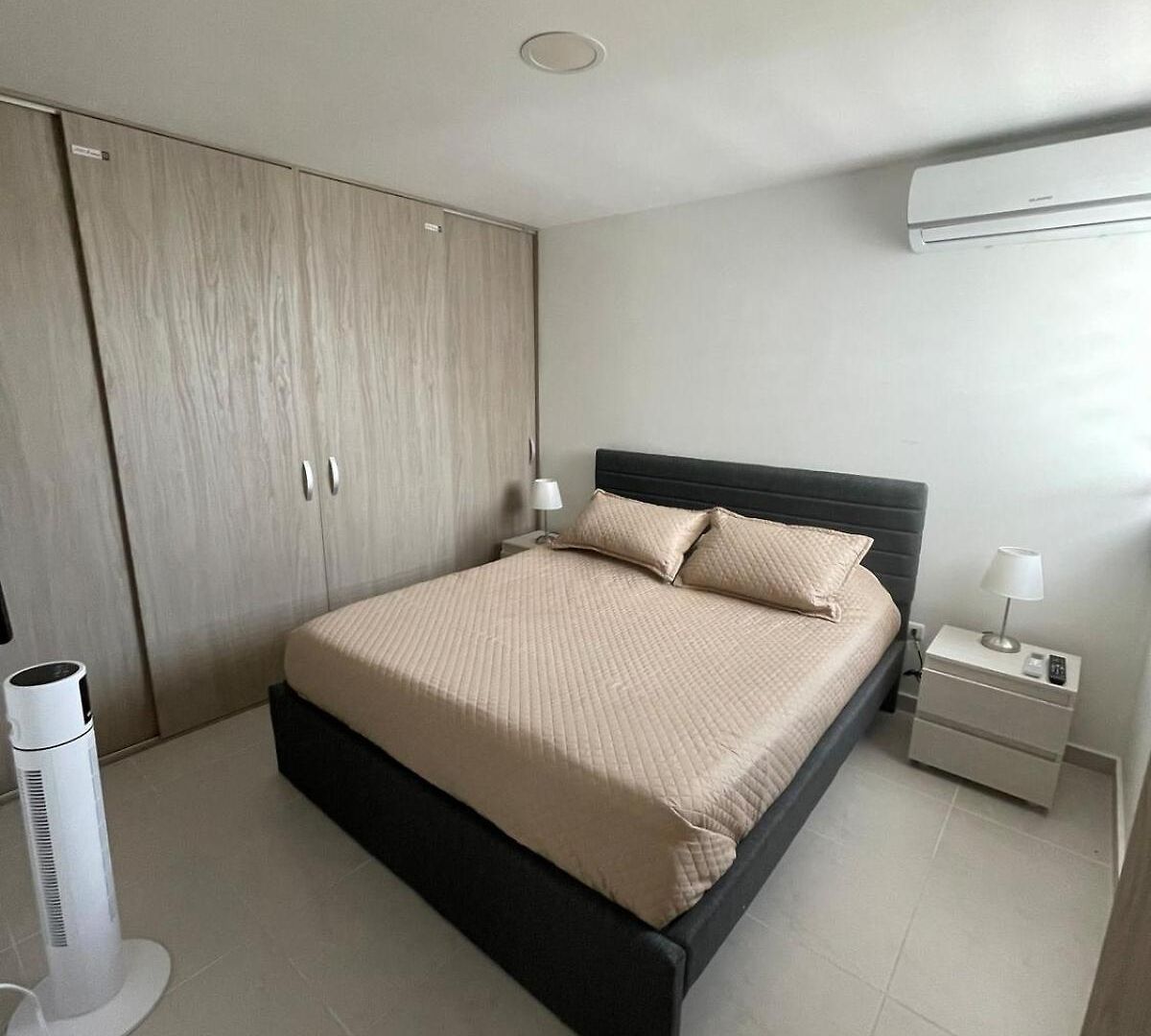 Cerca Al Aeropuerto Con 3 Apartment