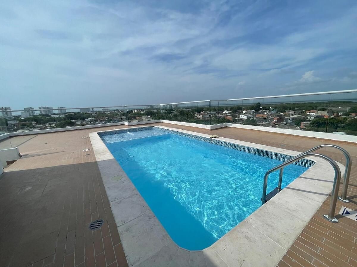 Cerca Al Aeropuerto Con 3 Apartment Cartagena