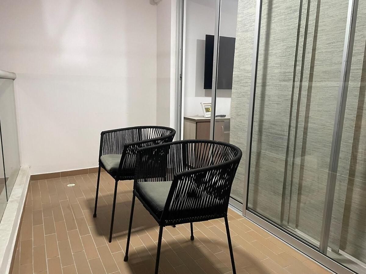 Cerca Al Aeropuerto Con 3 Apartment