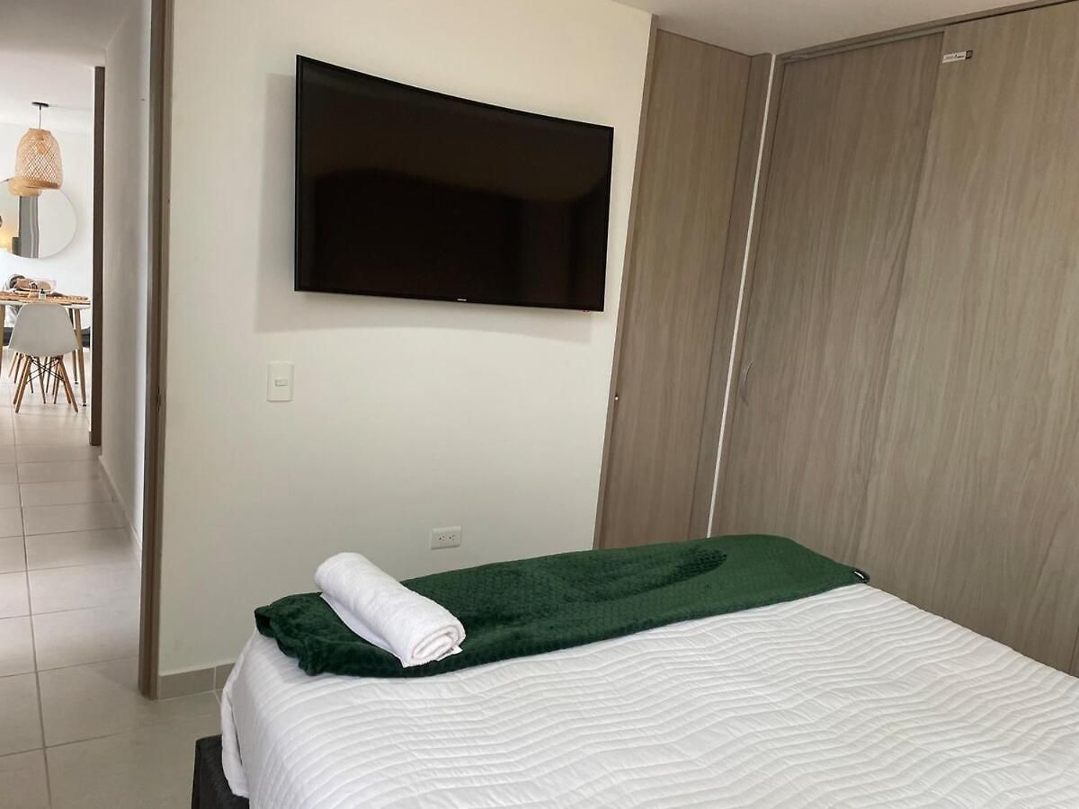 Apartment Cerca Al Aeropuerto Con 3 *