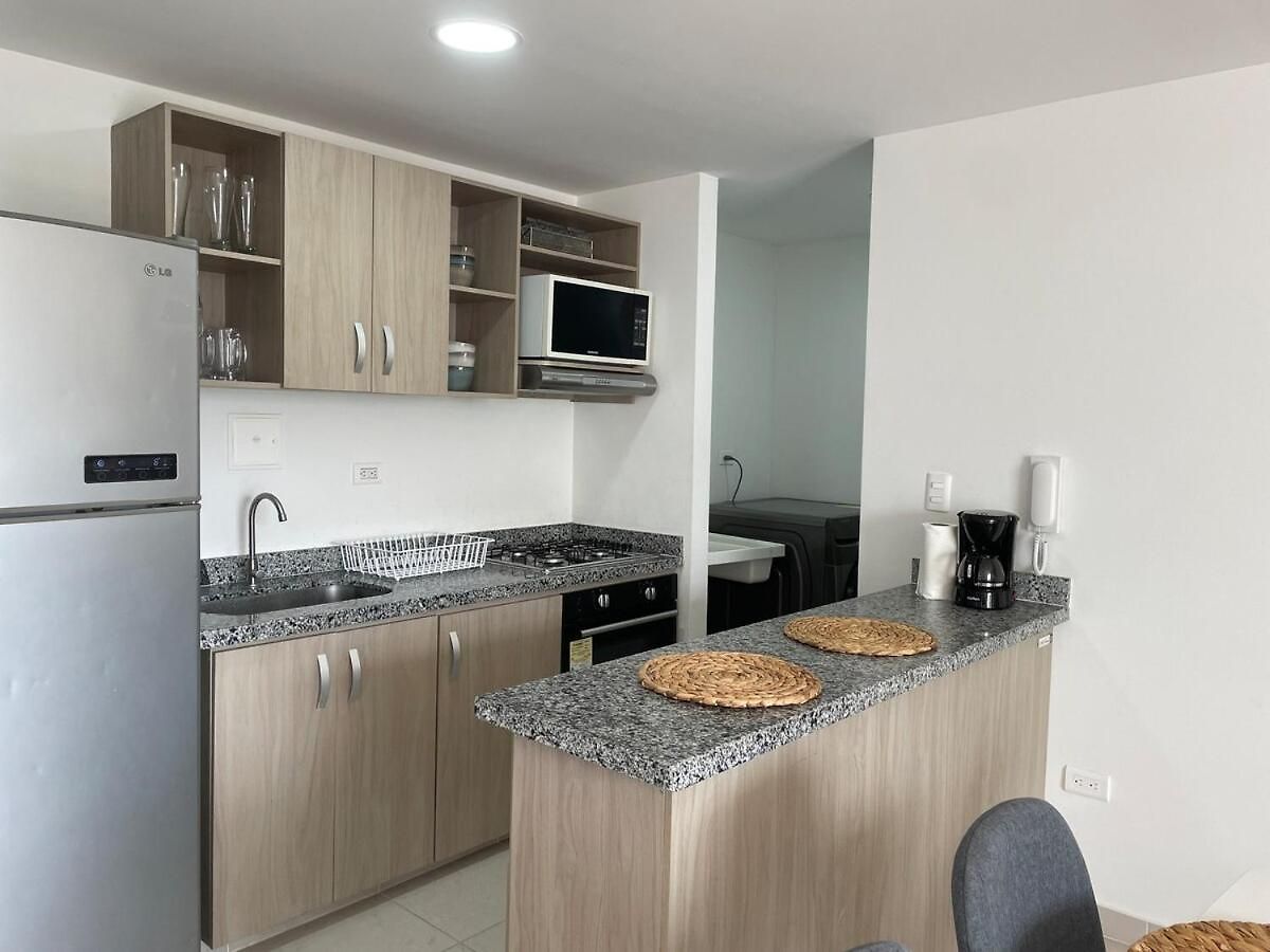 Cerca Al Aeropuerto Con 3 Apartment