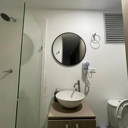Apartment Cerca Al Aeropuerto Con 3 *