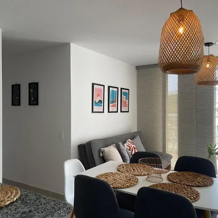 Apartment Cerca Al Aeropuerto Con 3 *