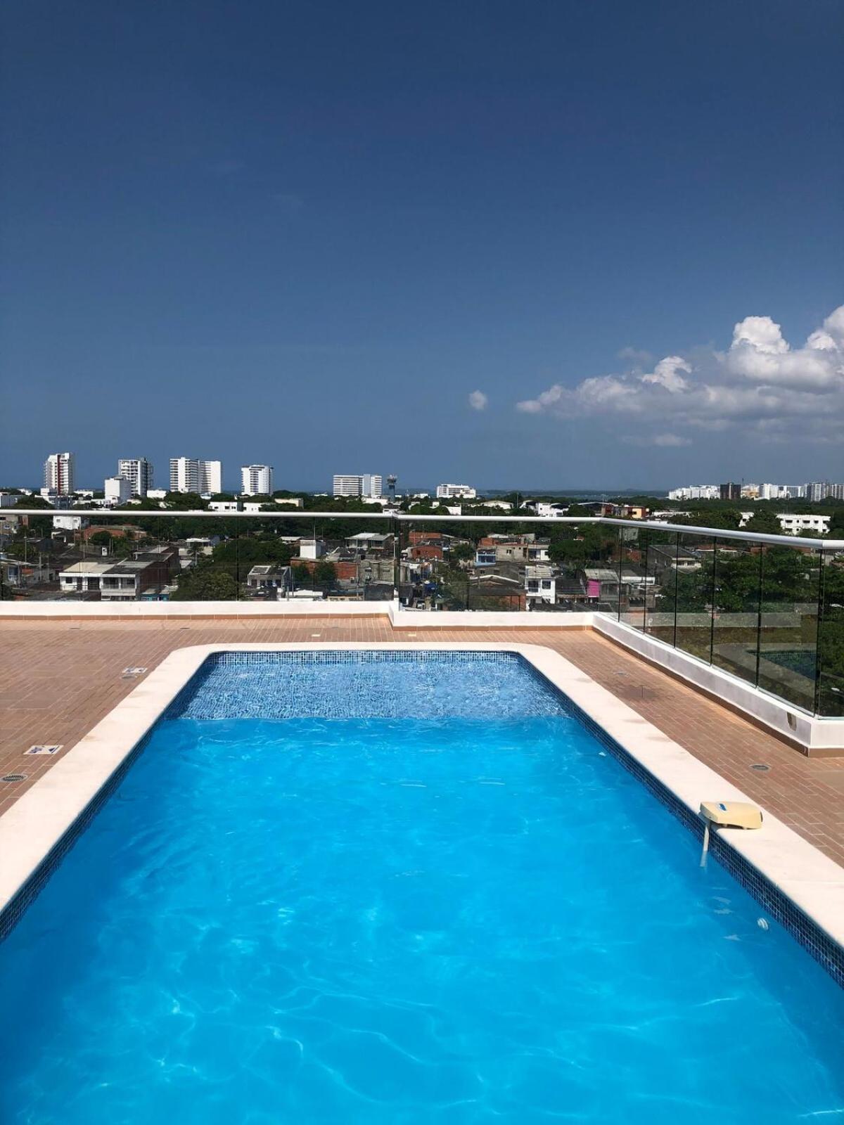 Cerca Al Aeropuerto Con 3 Apartment Cartagena